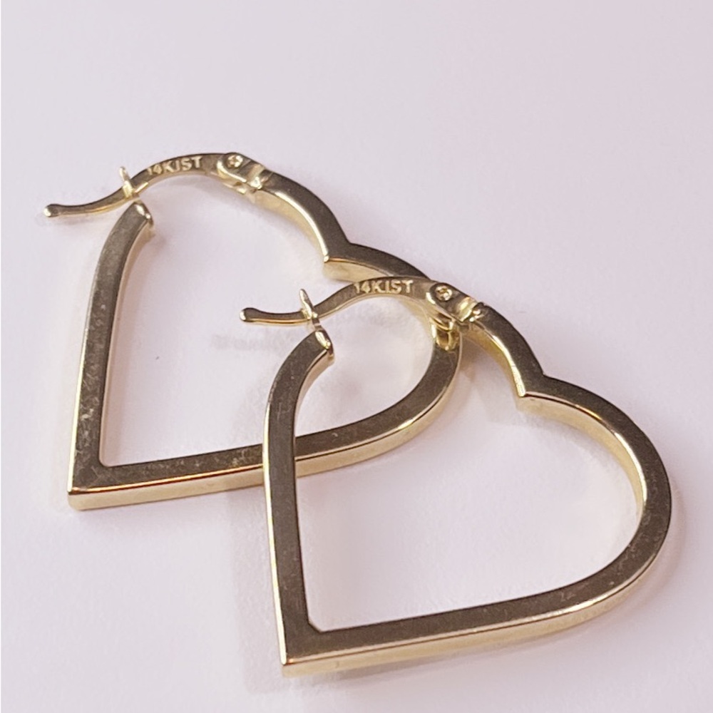 Women’s Earrings